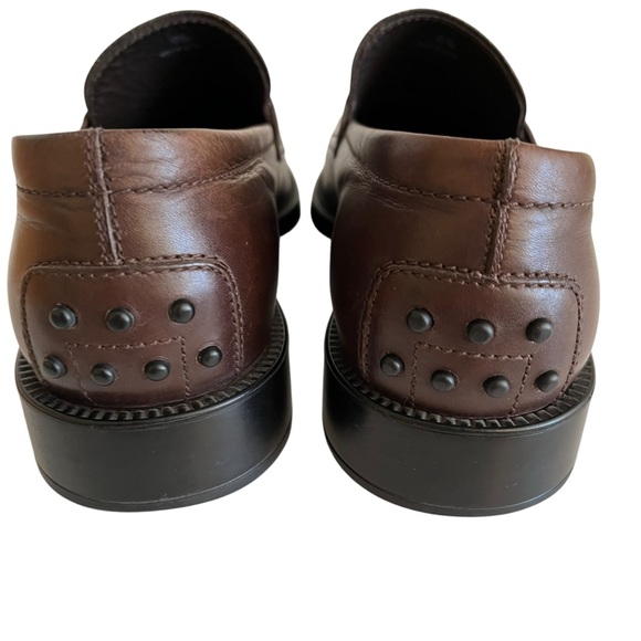 Tod\'s Brown Leather Penny Loafers 7.5 LIKE NEW